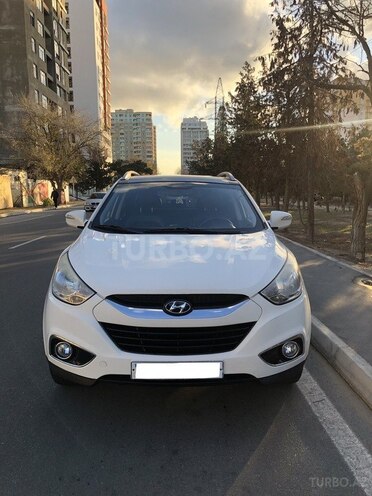 Hyundai ix35 2012, 204,000 km - 2.0 л - Bakı