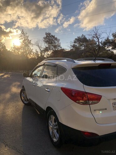 Hyundai ix35 2012, 204,000 km - 2.0 л - Bakı