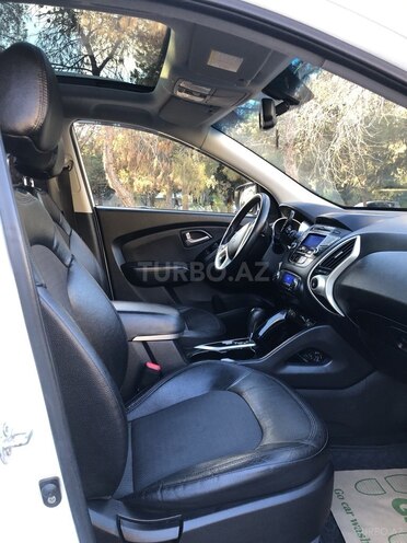 Hyundai ix35 2012, 204,000 km - 2.0 л - Bakı