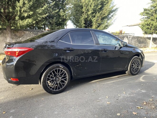 Toyota Corolla 2014, 177,300 km - 1.6 l - Zaqatala