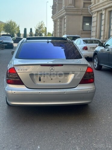 Mercedes E 220 2002, 310,000 km - 2.2 l - Bakı
