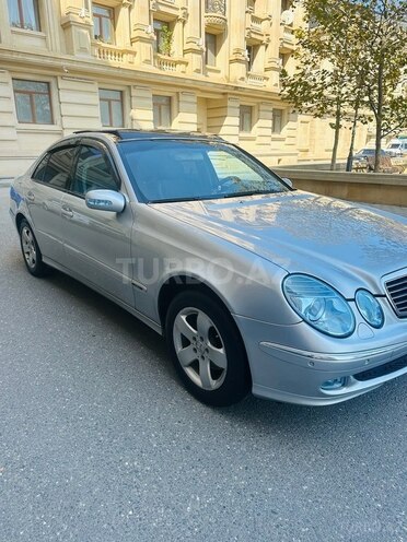 Mercedes E 220 2002, 310,000 km - 2.2 l - Bakı