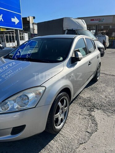 Kia Ceed 2007, 165,000 km - 1.4 л - Qəbələ
