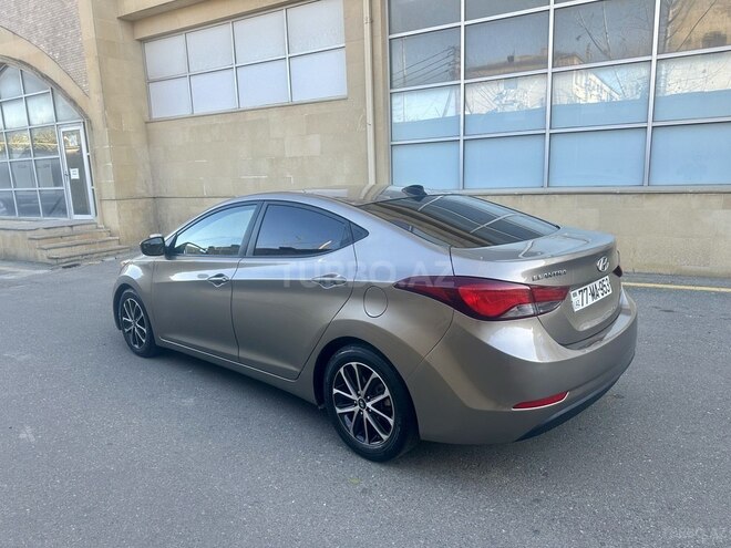 Hyundai Elantra 2015, 98,000 km - 1.8 l - Bakı