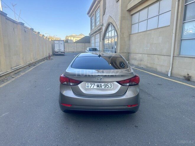Hyundai Elantra 2015, 98,000 km - 1.8 l - Bakı