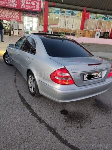 Mercedes E 240 2004, 326,799 km - 2.6 l - Bakı