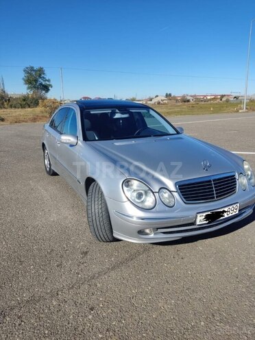 Mercedes E 240 2004, 326,799 km - 2.6 l - Bakı