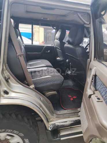 Mitsubishi Pajero 1995, 250,000 km - 2.8 l - Sumqayıt