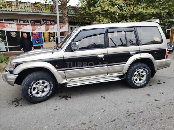 Mitsubishi Pajero 1995, 250,000 km - 2.8 l - Sumqayıt