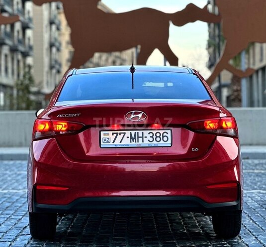 Hyundai Accent 2018, 132,500 km - 1.6 l - Bakı