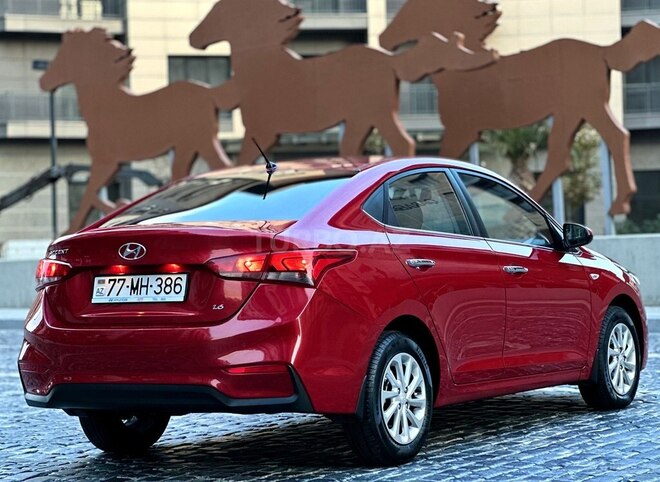 Hyundai Accent 2018, 132,500 km - 1.6 l - Bakı