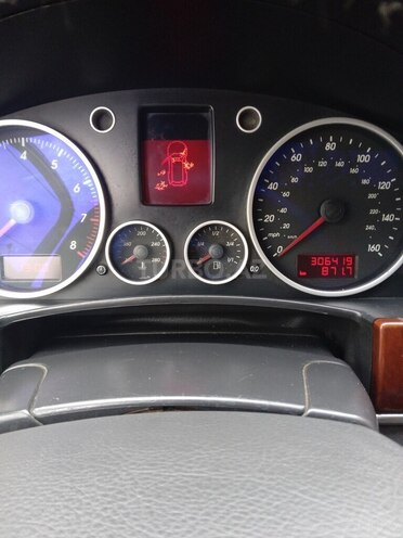 Volkswagen Touareg 2004, 305,000 km - 3.2 l - Bakı