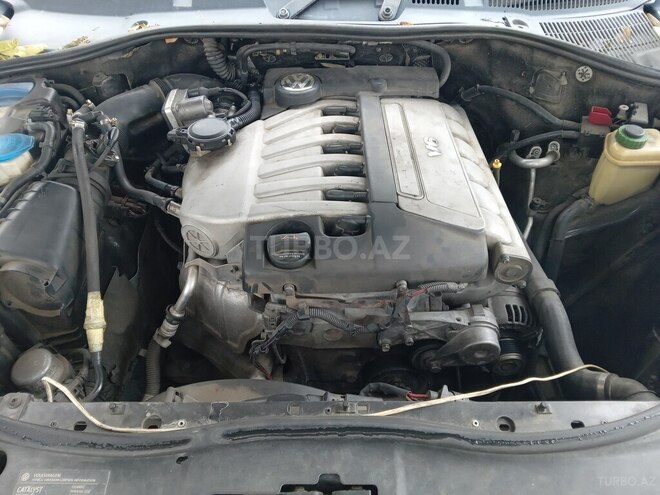 Volkswagen Touareg 2004, 305,000 km - 3.2 l - Bakı