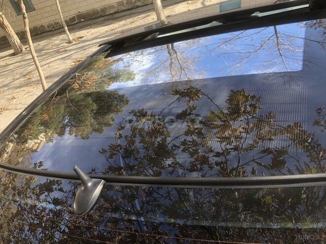 Mercedes E 240 2002, 420,000 km - 2.6 l - Sumqayıt