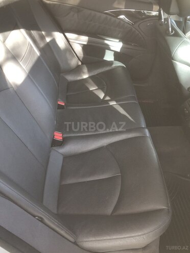 Mercedes E 240 2002, 420,000 km - 2.6 l - Sumqayıt
