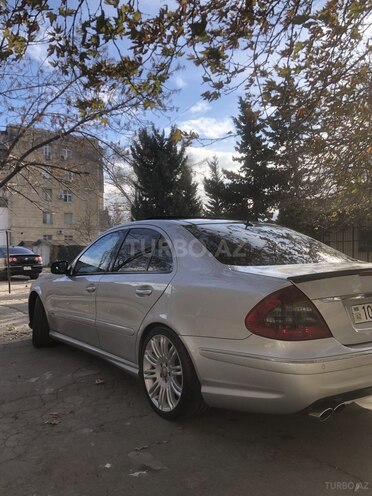 Mercedes E 240 2002, 420,000 km - 2.6 l - Sumqayıt