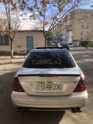 Mercedes E 240 2002, 420,000 km - 2.6 l - Sumqayıt