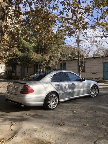 Mercedes E 240 2002, 420,000 km - 2.6 l - Sumqayıt