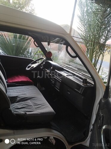 Hyundai H 100 1995, 300,000 km - 2.5 l - Biləsuvar
