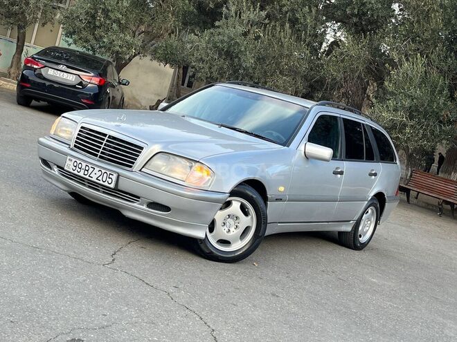 Mercedes C 220 1999, 321,456 km - 2.2 л - Sumqayıt