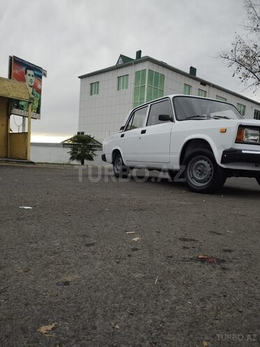 LADA (VAZ) 2107 2007, 60,000 km - 1.6 l - Zaqatala
