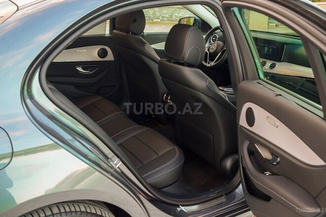 Mercedes E 300 e 2021, 29,000 km - 2.0 l - Bakı