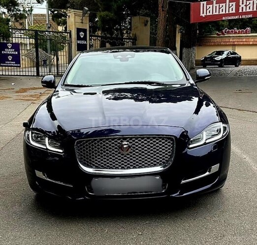 Jaguar XJ L 2018, 54,000 km - 3.0 l - Bakı