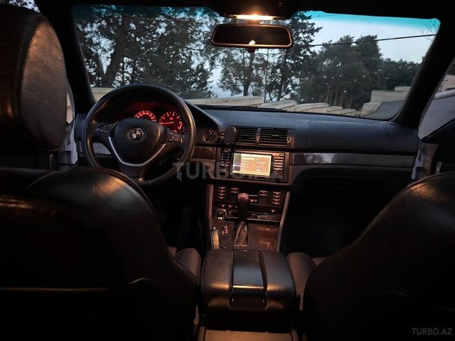 BMW 525 2002, 288,000 km - 2.5 l - Bakı