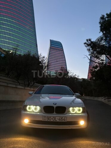 BMW 525 2002, 288,000 km - 2.5 l - Bakı
