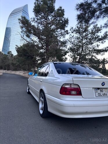 BMW 525 2002, 288,000 km - 2.5 l - Bakı