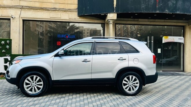 Kia Sorento 2009, 215,000 km - 2.0 l - Bakı
