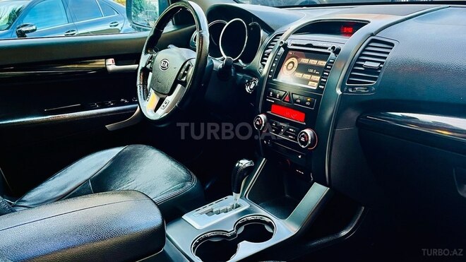 Kia Sorento 2009, 215,000 km - 2.0 l - Bakı