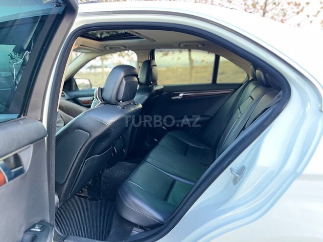 Mercedes C 300 2012, 140,000 km - 3.0 l - Bakı