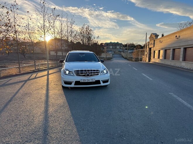 Mercedes C 300 2012, 140,000 km - 3.0 l - Bakı