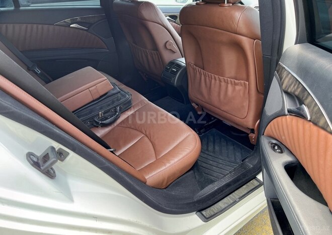 Mercedes E 220 2008, 256,000 km - 2.2 l - Bakı
