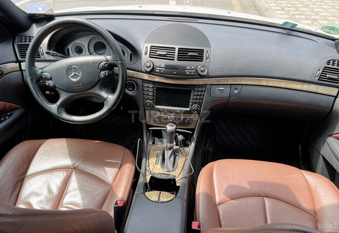 Mercedes E 220 2008, 256,000 km - 2.2 l - Bakı