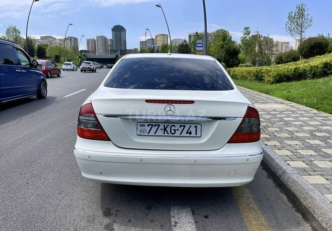 Mercedes E 220 2008, 256,000 km - 2.2 l - Bakı