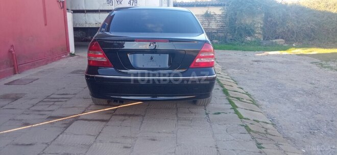 Mercedes C 200 2003, 333,199 km - 2.0 l - Salyan