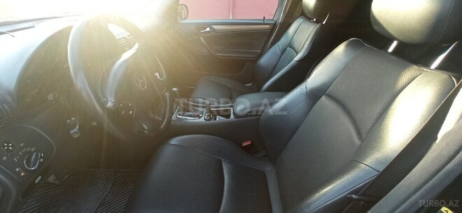 Mercedes C 200 2003, 333,199 km - 2.0 l - Salyan
