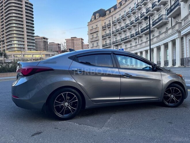 Hyundai Elantra 2015, 109,435 km - 1.8 л - Bakı