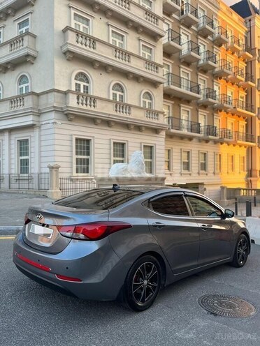 Hyundai Elantra 2015, 109,435 km - 1.8 л - Bakı