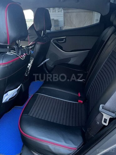 Hyundai Elantra 2015, 109,435 km - 1.8 л - Bakı