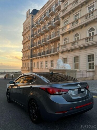 Hyundai Elantra 2015, 109,435 km - 1.8 л - Bakı