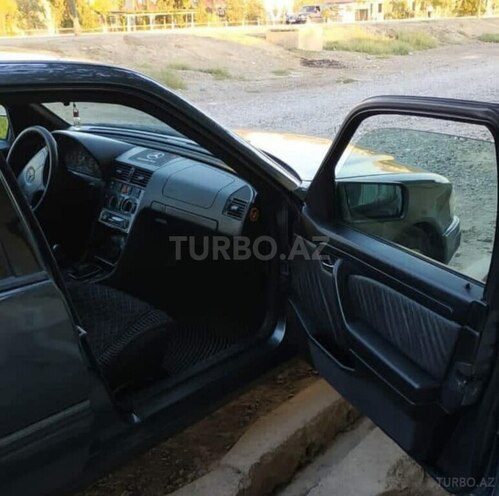 Mercedes C 200 1996, 396,874 km - 2.0 l - Ucar