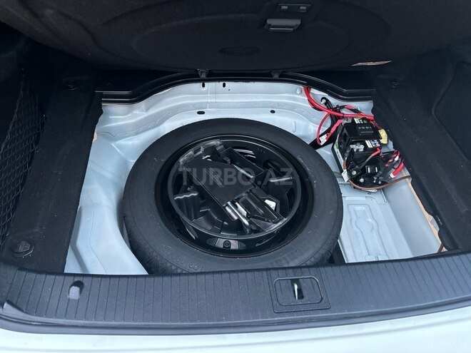 Mercedes E 250 2014, 106,800 km - 2.2 l - Bakı