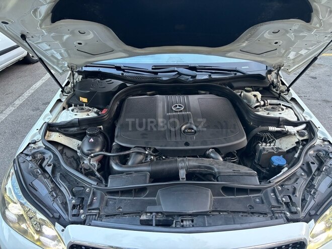 Mercedes E 250 2014, 106,800 km - 2.2 l - Bakı