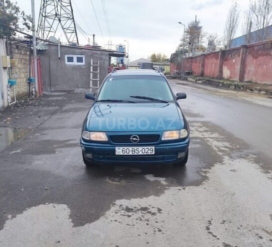 Opel Astra 1996, 341,963 km - 1.6 l - Ucar