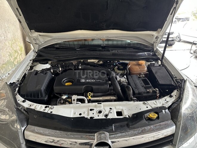 Opel Astra 2005, 285,000 km - 1.7 l - Bakı