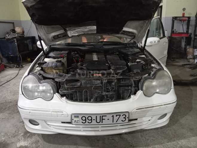 Mercedes C 200 2005, 32,500 km - 1.8 l - Bakı