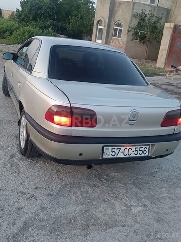Opel Omega 1995, 200,000 km - 2.0 l - Şabran